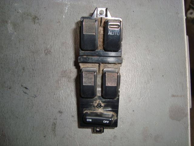 【中古】中古部品 ムーヴ L600S パワーウインドウスイッチ 【3340080100-000870623361900】