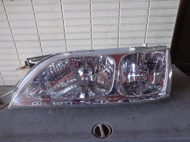 【中古】中古部品 クレスタ JZX100 左ヘッドランプ 【3340080100-001108333910900】