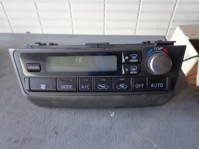 【中古】中古部品 セフィーロ A33 A/Cスイッチパネル 【3340080100-001036891460900】