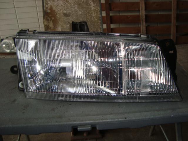 【中古】中古部品 センティア HEEA 右ヘッドランプ 【3340080100-000891917310800】
