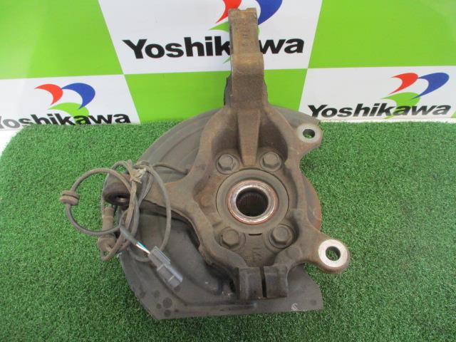 【中古】中古部品 ジューク YF15 左フロントナックルハブ 【3330530100-000004767744340】