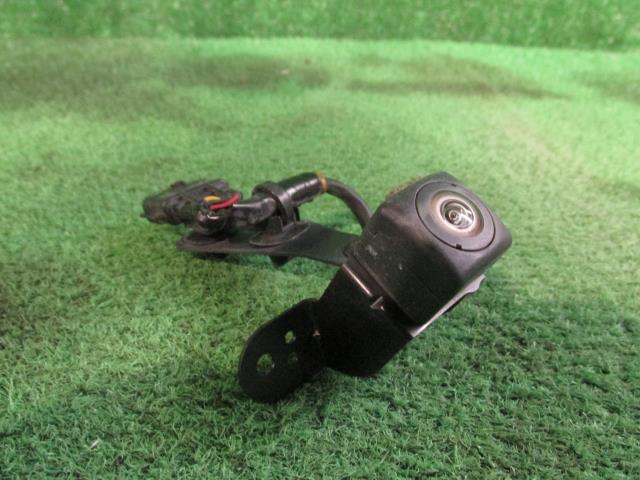 【中古】中古部品 セレナ NC26 カメラ 【3260070000-000193018615850】