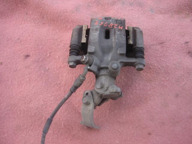 【中古】中古部品 RX−8 SE3P 右リアキャリパー 【3310210100-001474863244430】