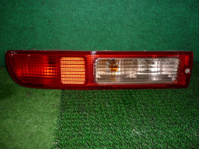 【中古】中古部品 ミニキャブ U62V 左テールランプ 【3330370100-001658466515600】