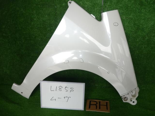 【中古】中古部品 ムーヴ L185S 右フロントフェンダー 【3330370100-001624197710600】