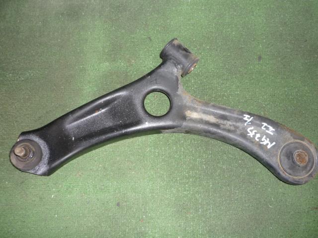 【中古】中古部品 モコ MG33S 左フロントロアアーム 【3330370100-001504012551740】