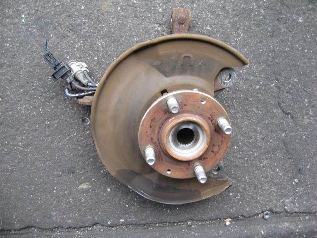 【中古】中古部品 ライフ JC1 右フロントナックルハブ 【3340240100-001568162244310】