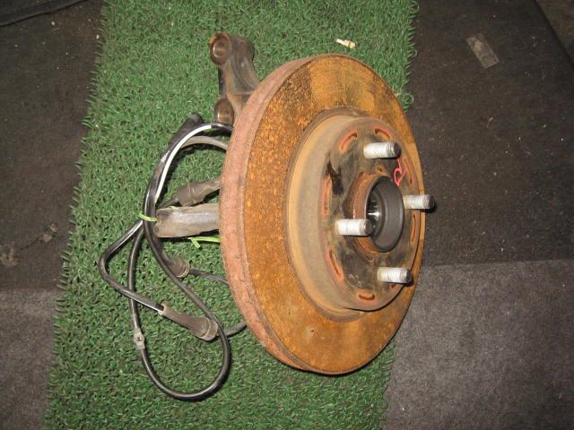 【中古】中古部品 キューブ Z12 右フロントナックルハブ 【3340240100-001318535744310】