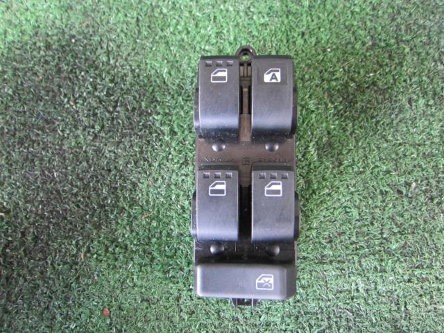 【中古】中古部品 ミライース LA350S パワーウインドウスイッチ 【3340240100-001670692261900】