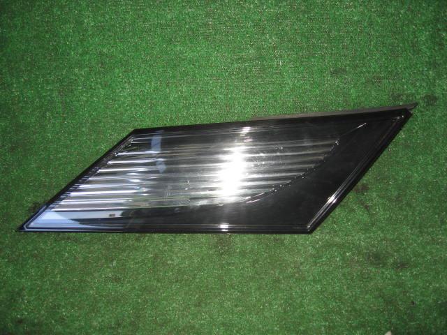 【中古】中古部品 ビアンテ CCEFW 左クリアランスランプ 【3340240100-001335807911100】