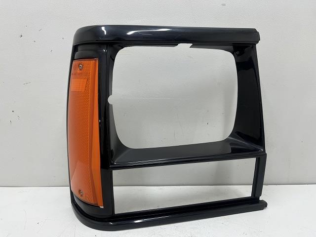 【中古】中古部品 ジープ チェロキー 7MX 右ライトリム 【3310070100-000459517410820】