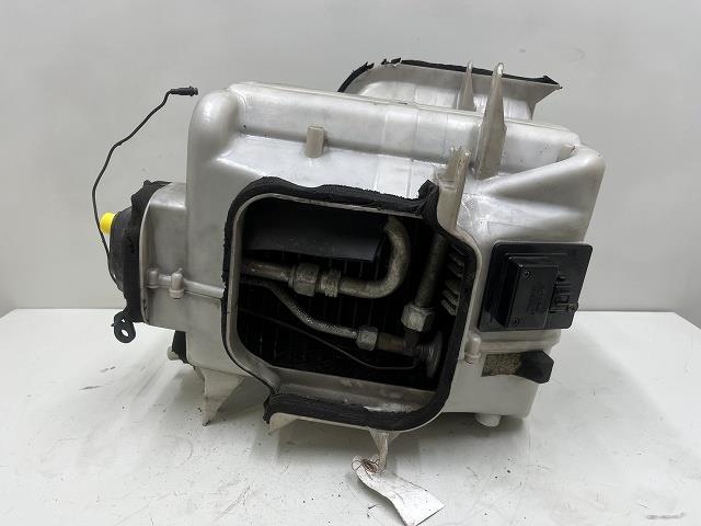 【中古】中古部品 クラウン UZS131 A/Cクーリングユニット 【3310070100-000177561960800】