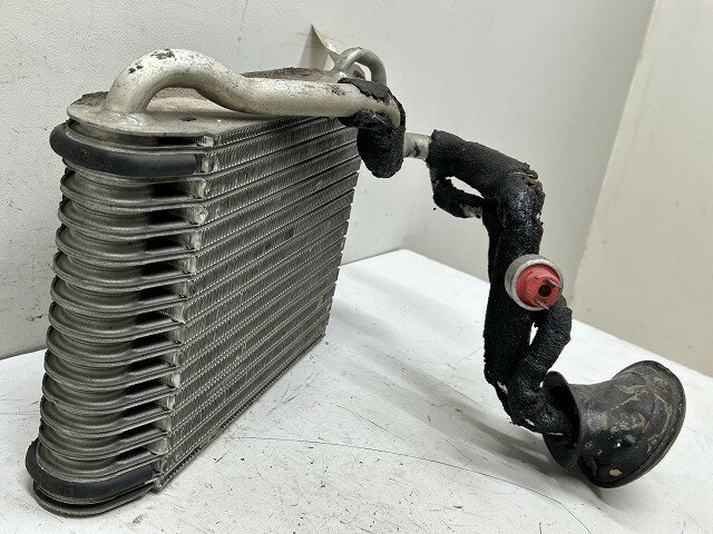 【中古】中古部品 アウディ 90 89NG A/Cクーリングユニット 【3310070100-000188337060800】