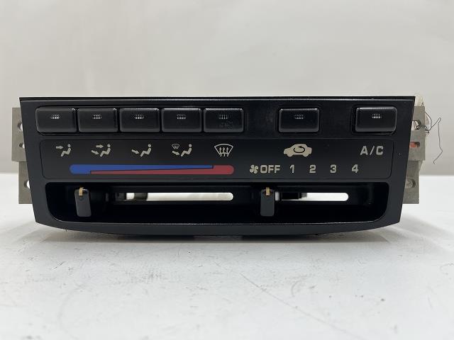【中古】中古部品 シビック EK2 A/Cスイッチパネル 【3310070100-000563670760900】