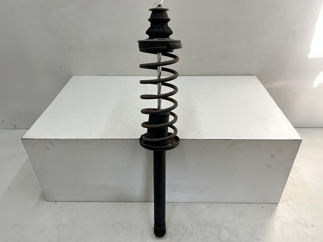 【中古】中古部品 VW コラード 50PG 右リアストラット 【3310070100-000636836050310】