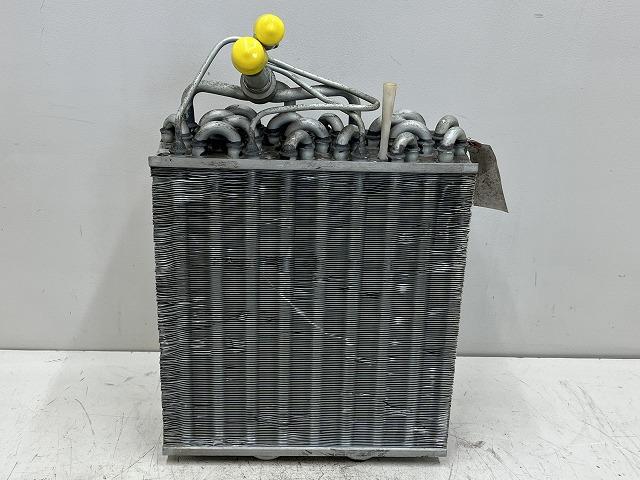 【中古】中古部品 VW ポロ 6NAHS A/Cクーリングユニット 【3310070100-000295452860800】