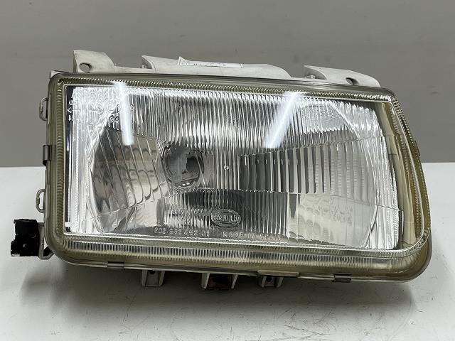 【中古】中古部品 VW ポロ 6NAHS 右ヘッドランプ 【3310070100-000638500010800】