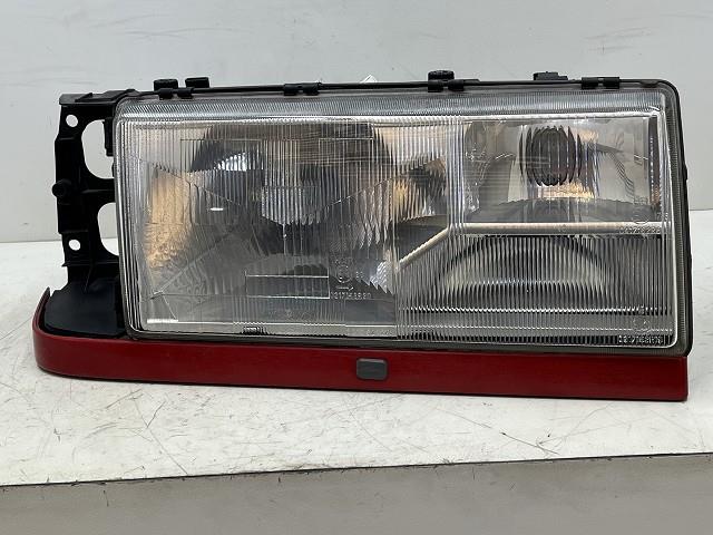 【中古】中古部品 ボルボ 700シリーズ 7B230W 右ヘッドランプ 【3310070100-000418711310800】