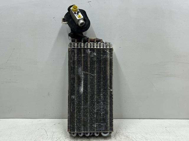 【中古】中古部品 ベンツ SLクラス 129066 A/Cクーリングユニット 【3310070100-000621533660800】