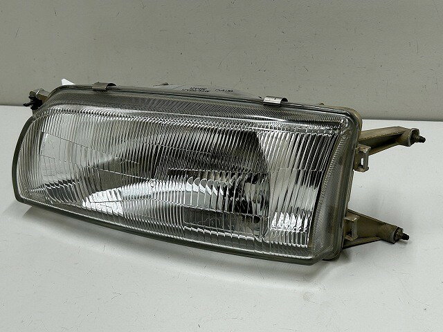 乐天商城 - 【中古】中古部品 リベロ CB5W 左ヘッドランプ 【3310070100-000004270310900】