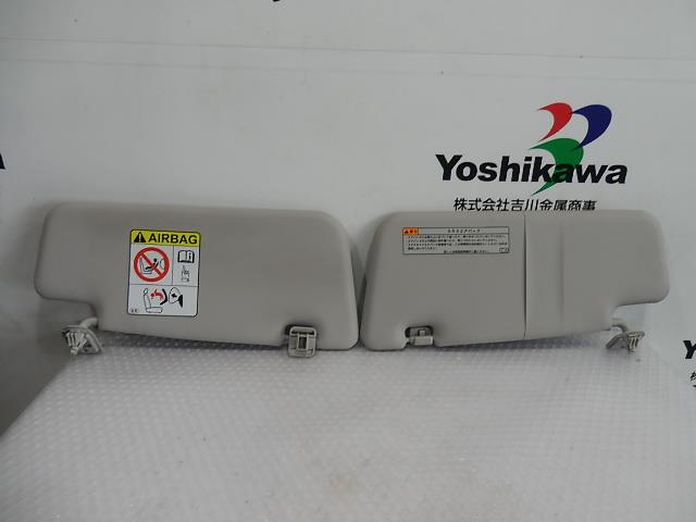 【中古】中古部品 ミライース LA350S サンバイザー 【3330530100-000010812077350】