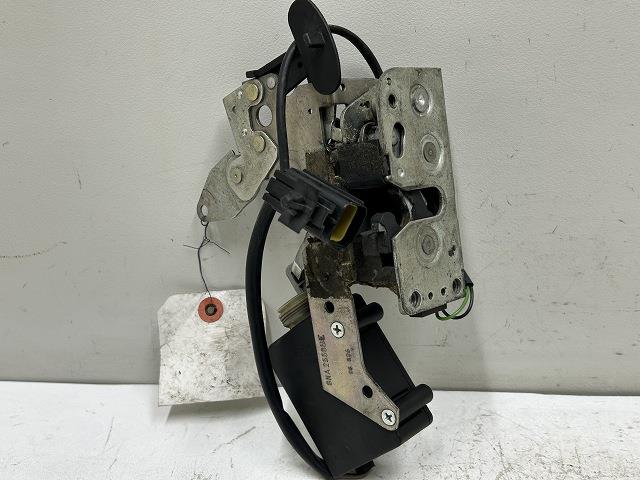 【中古】中古部品 ジャガー XJシリーズ JLDA 右フロントドアロックソレノイド 【3310070100-000503714164550】