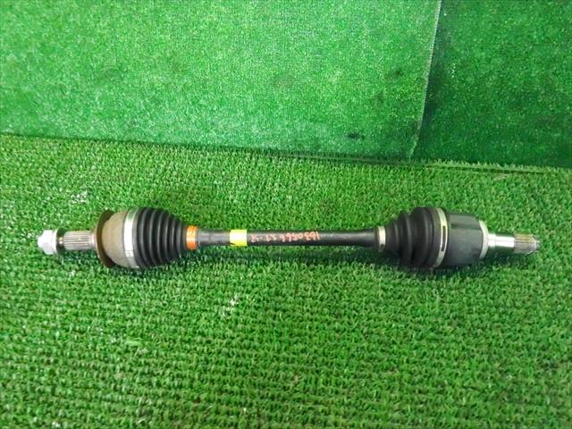 【中古】中古部品 スペーシア MK32S 左フロントドライブシャフト 【3330240100-000163056642200】