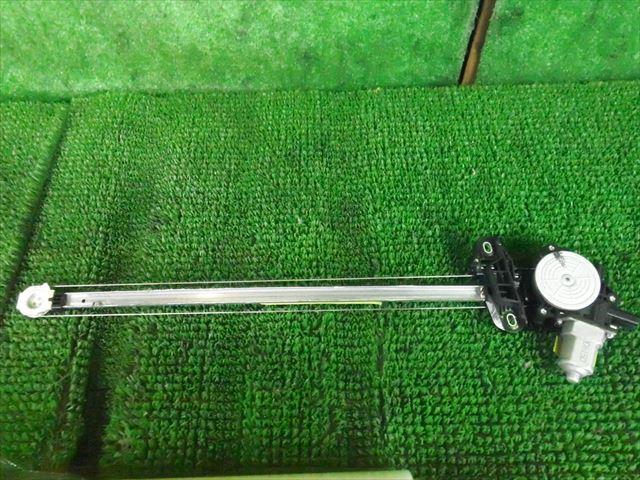 ����š�������� N��BOX �� JF2 ���ե���ȥɥ��쥮��졼�����⡼���� ��3330240100-000213060513220��