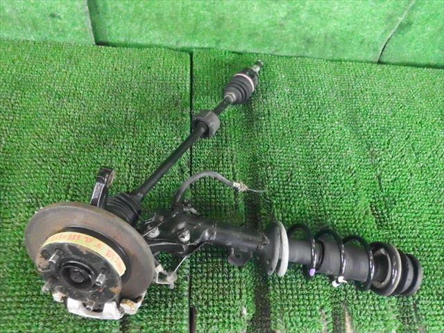 【中古】中古部品 ワゴンR MH34S 右フロントストラット 【3330240100-000213033550100】