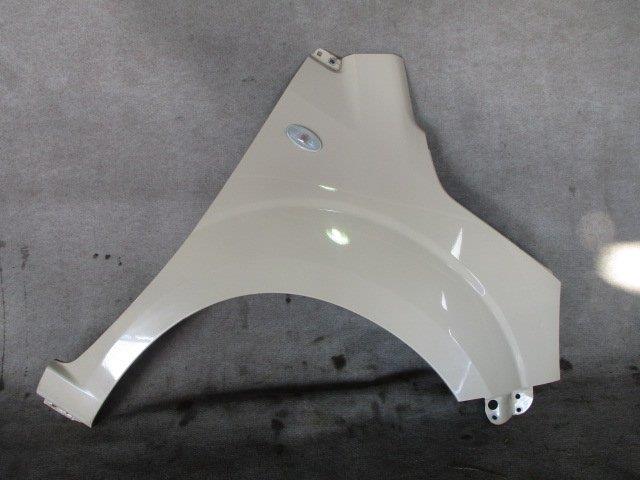 【中古】中古部品 モコ MG33S 右フロントフェンダー 【3330220100-211106000210600】