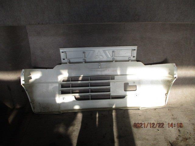 【中古】中古部品 ミニキャブ U62T フロントバンパー 【3330220100-211225000210100】