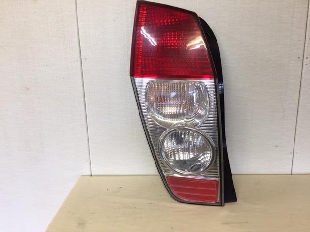 【中古】中古部品 ミラージュディンゴ CQ2A 左テールランプ 【3330430100-001228011015600】