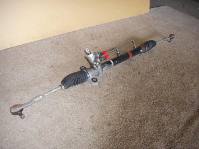 【中古】中古部品 エッセ L245S ステアリングギアボックス 【3330960100-001144261343200】