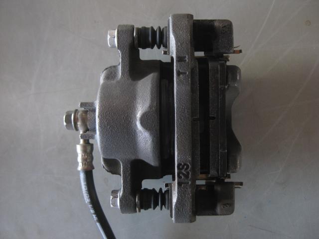 【中古】中古部品 ワゴンR MH21S 左フロントキャリパー 【3310050100-000812108944360】