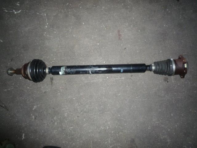 【中古】中古部品 VW ゴルフ 1JAZJ 右フロントドライブシャフト 【3310050100-001334626842100】