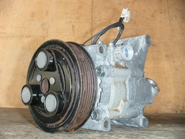 【中古】中古部品 デミオ DE3FS A/Cコンプレッサー 【3310050100-001662398760700】