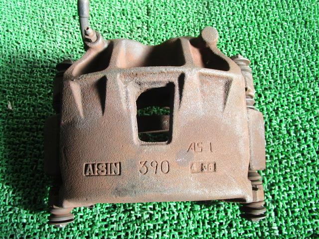 【中古】中古部品 ダイナ BU346 左フロントキャリパー 【3330540100-001654523144360】