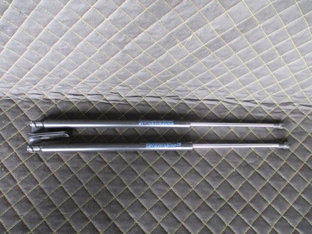 【中古】中古部品 タント L375S バックドアダンパー 【3330660100-000213033277250】