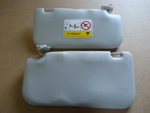 【中古】中古部品 eKワゴン B11W サンバイザー 【3330660100-001644339177350】