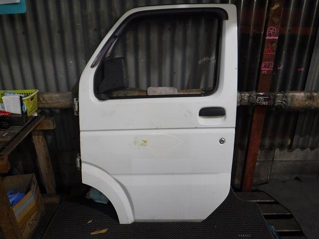 【中古】中古部品 スクラム DG63T 左フロントドア 【3340140100-001493021113200】