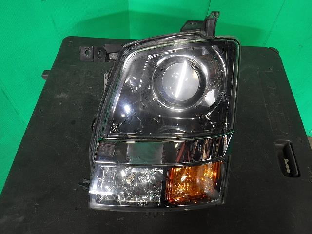 【中古】中古部品 AZワゴン MJ22S 左ヘッドランプ 【3340140100-001526695410900】