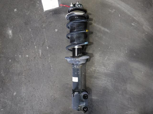【中古】中古部品 ステラ RN1 左リアストラット 【3340140100-001564272450410】