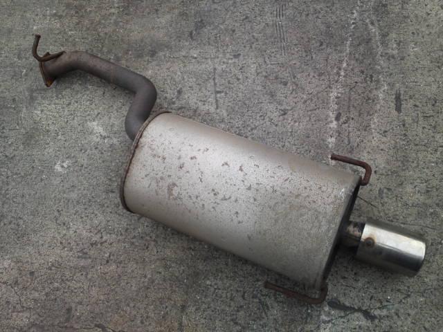 【中古】中古部品 レガシィ BE5 リアマフラー 【3330490100-000847457622500】