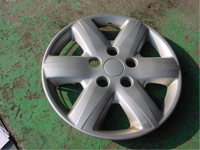 【中古】中古部品 キャミ J122E ホイールキャップ 【3340140100-000615732447220】