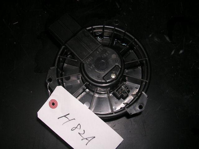 【中古】中古部品 トッポ H82A ヒーターブロアモーター 【3330490100-000939364367...