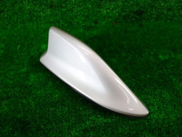 【中古】中古部品 プリウス ZVW51 アンテナ 【3330990100-001717469561000】