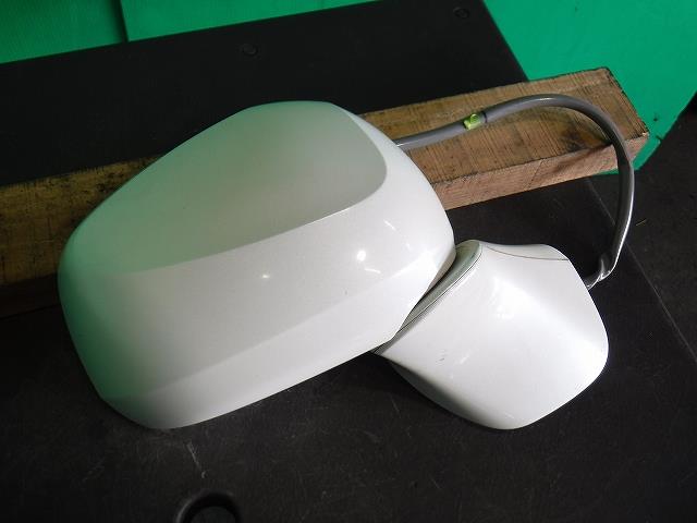 【中古】中古部品 マークXジオ ANA10 右サイドミラー 【3340140100-001677436913500】