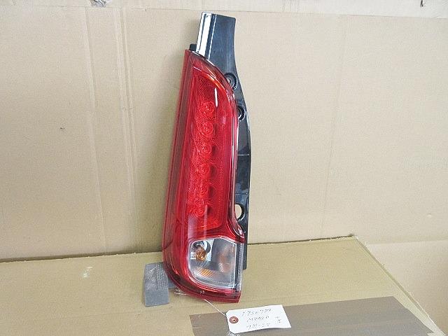 Rakuten - 【中古】中古部品 スペーシア MK42S 左テールランプ 【3330650100-001400964615600】
