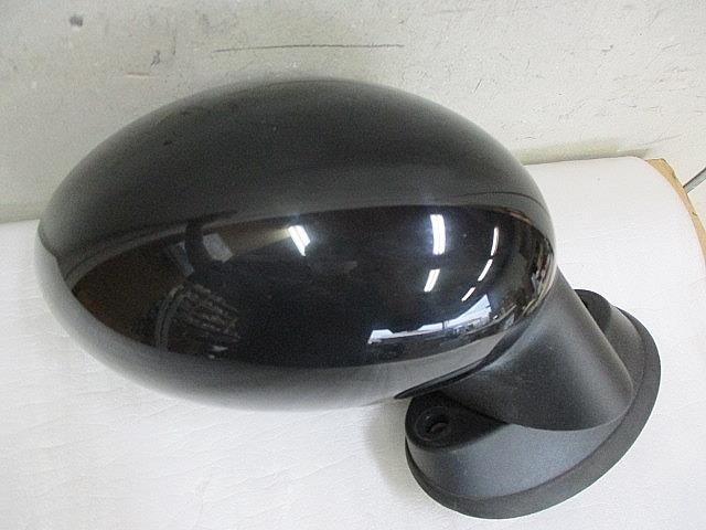 【中古】中古部品 BMW ミニ SV16 右サイドミラー 【3330650100-001697673713500】
