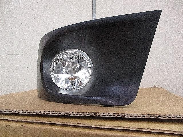 【中古】中古部品 レガシィ BM9 右フォグランプ 【3330650100-001588664110850】